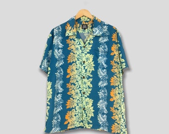 Vintage Hawaiian Hibiscus Flower Tropical Hawaii Shirt Large Aloha Sailing Beach Honolulu Guam Surf Wear Surfing Rayon Button Up Size L