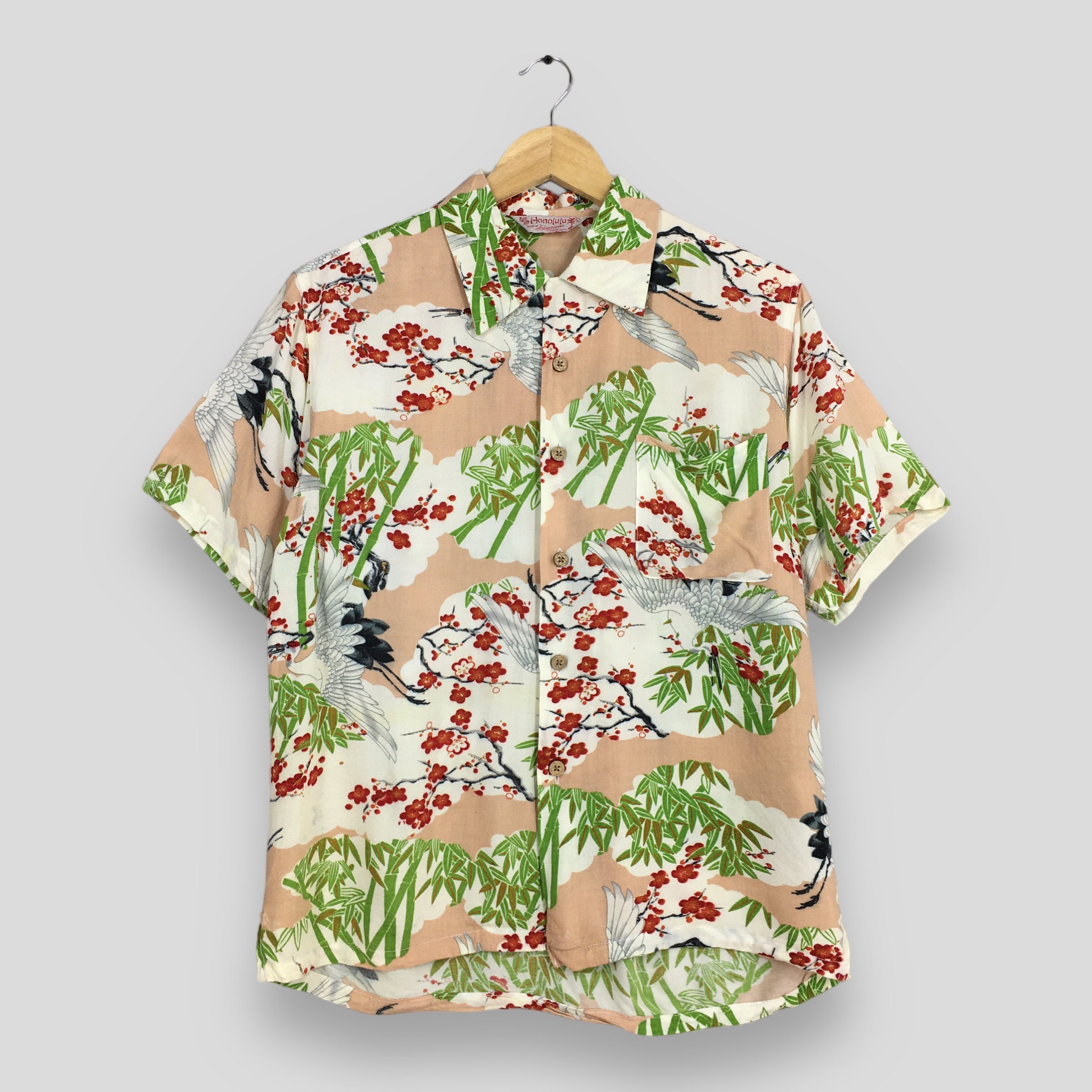 slayvin Vintage Hawaiian Honolulu Phoenix Bird Rayon Shirt Large 80s Sukajan Japan Aloha Beachwear Green Shirt 70s Tropical Shirt Button Up Size L slayvin Vintage Hawaiian Honolulu Phoenix Bird Rayon Shirt Large 80s Sukajan Japan Aloha Beachwear Green Shirt 70s Tropical Shirt Button Up Size L