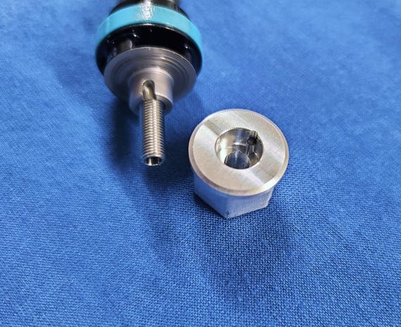 FOX GRIP X2, Piston Stud Socket, for Servicing/rebuild of 2025+ X2