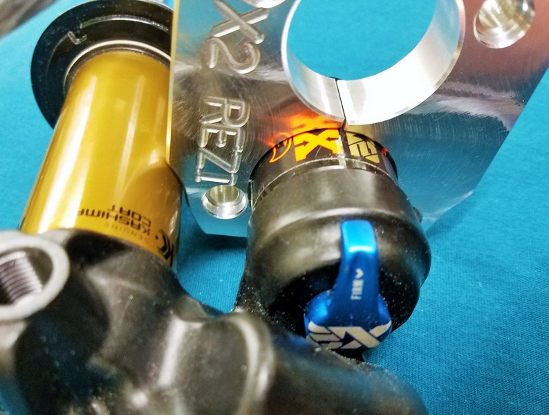 Fox X2 Float Shock Rebuilding Toolkit Featuring Vise Clamp Sealhead And 4 Pin Sockets