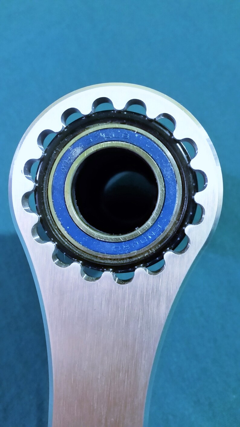 2 Sided Wheels Manufacturing Bottom Bracket Tool 16 Notch for 48.5mm