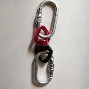 Rotation connecting device for circus lyra hoop, set for trapeze rigging, aerial rope swivel carabiner, aerial props safe fitness equipment