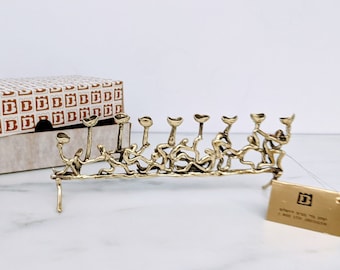 Menorah, Hanukkah Gift, Brass Vintage Menorah, Judaica Collectors piece, Jewish Holiday Gift, Jewish Art, Hanukkah Menorah, Chanukah Gift