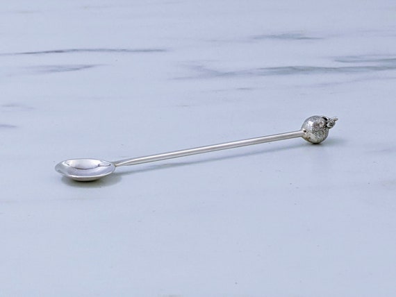 Silver Baby Spoon, Cast Silver Apple Decoration, Honey Dipper, Gift for  Couple, Rosh Hashanah Gift, Judica, Newborn Present, Jewish Gift -   Canada