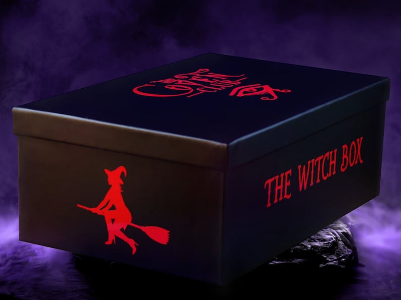 The Coven Club Witch Box image 10