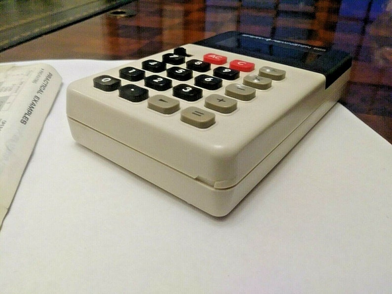 Vintage Sperry Remington 665 Vintage Calculator WInstructions Early 70s