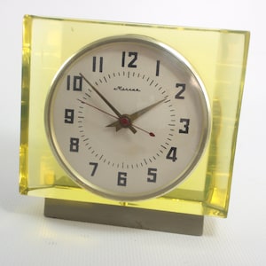 1970&#39;s Vintage MOLNIYA USSR Desktop Clock Serviced Visible Mechanism 1ST Class Table Clock