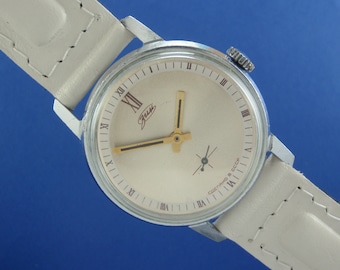 POBEDA ZIM USSR Vintage  Mechanical Watch