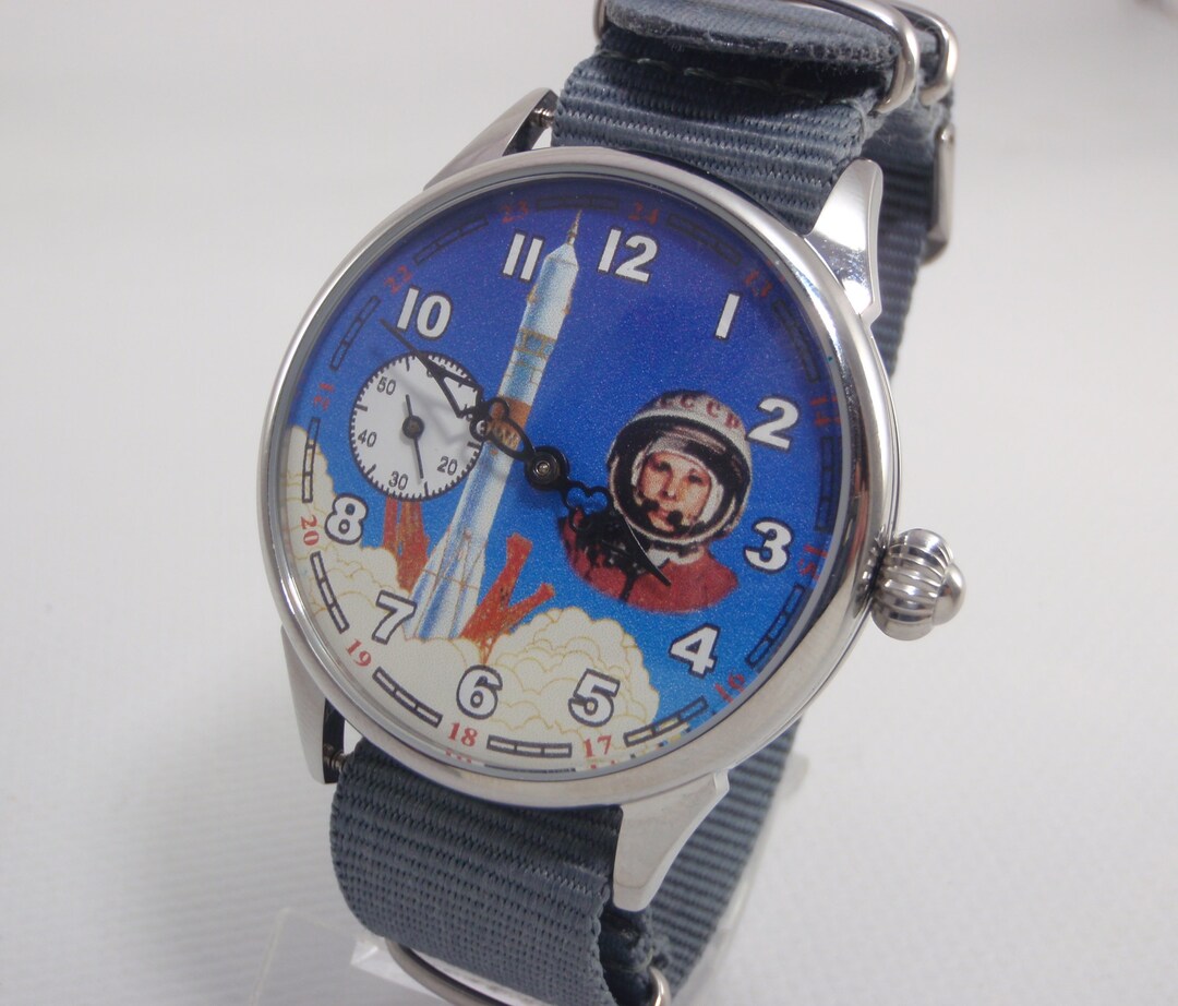 Neuwertige MOLNIYA Vintage UDSSR Taschenuhr GAGARIN Ausgezeichneter  Mechanischer Sichtmechanismus Raumprogramme 3602 Russisch