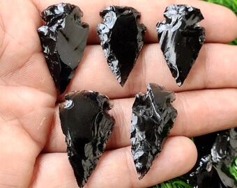 Obsidian Arrowhead, Obsidian Crescent Arrow head, Black Spear Head, Obsidian Point, Crescent Arrowhead Crystal for Wire-wrap Jewelry