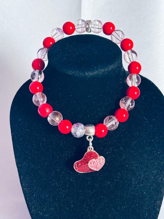 Red and Pink Heart Valentine Charm Stretch Bracelet
