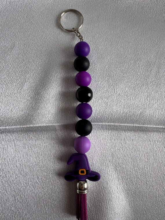 Festive Silicone Witche’s Hat Focal Beaded Keychain