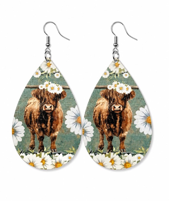 Highland Cow Dangle Earrings