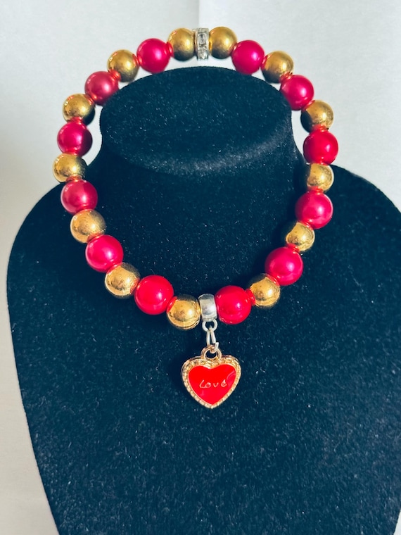 Red Heart “Love” Valentine Charm Stretch Bracelet