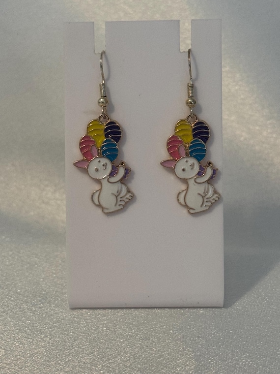 Easter Bunny Dangle Earrings.