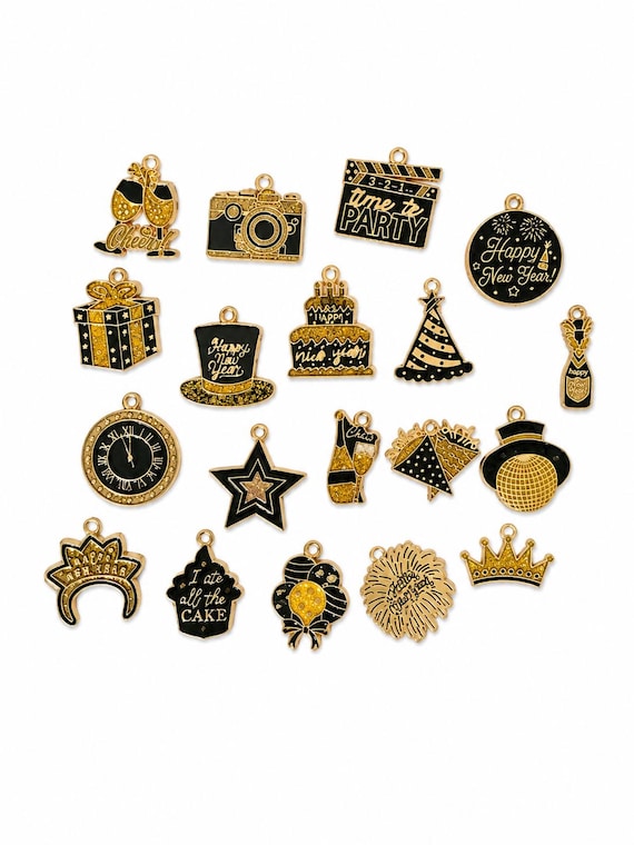 19 Piece New Years Charms