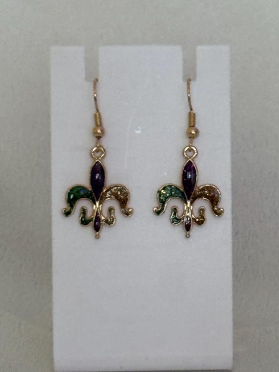 Mardi Gras Fleur de Lis Dangle Earrings.
