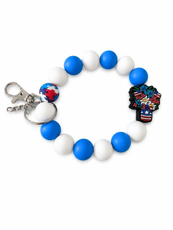 USA Wristlet Keychain With Bouquet Of Flowers Focal Bead