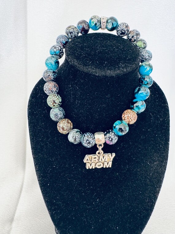 Army Mom Charm Stretch Bracelet