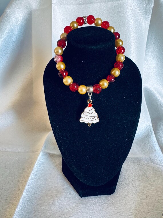 Christmas Tree Charm Stretch Bracelet