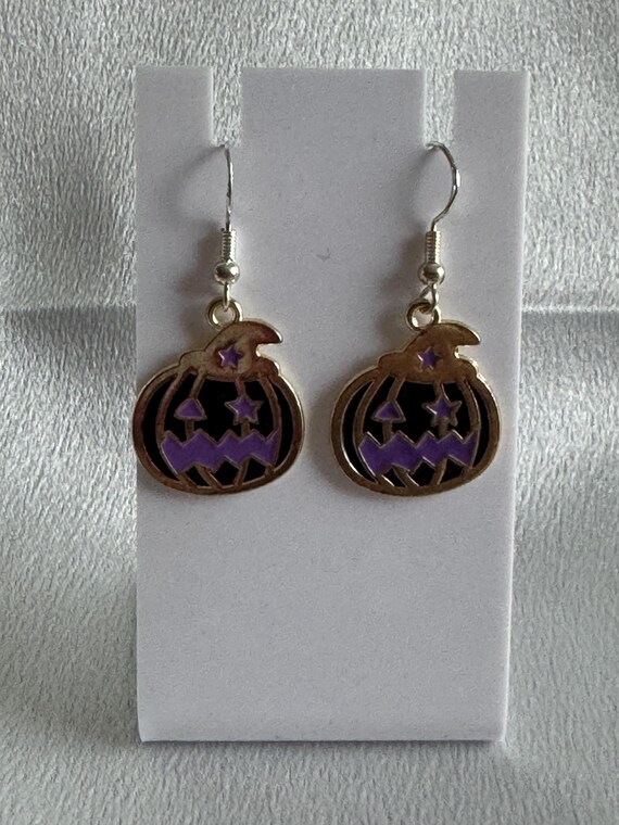 Halloween Jack O Lantern Dangle Earrings. Hypoallergenic
