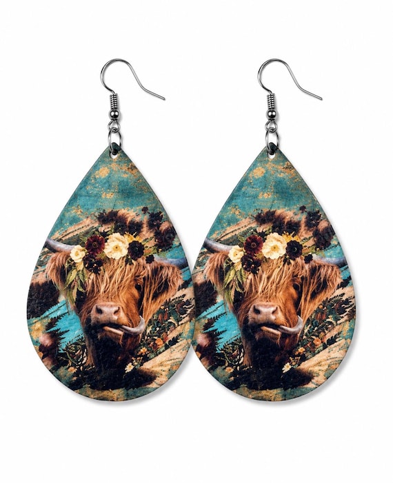 Highland Cow Dangle Earrings