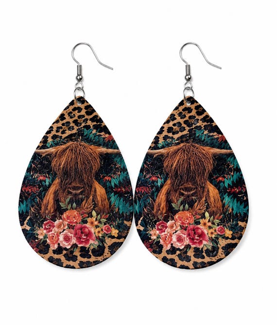 Highland Cow Dangle Earrings