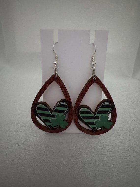 Irish Heart Dangle Earrings.