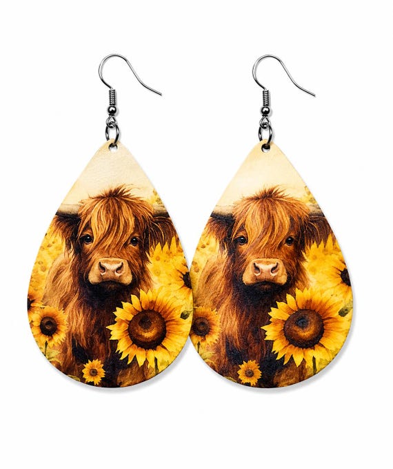 Highland Cow Dangle Earrings