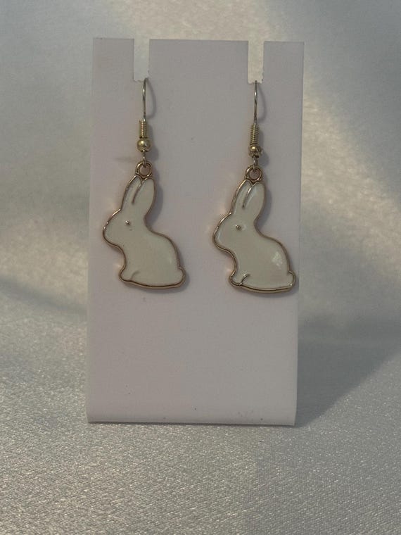 Easter Bunny Dangle Earrings.