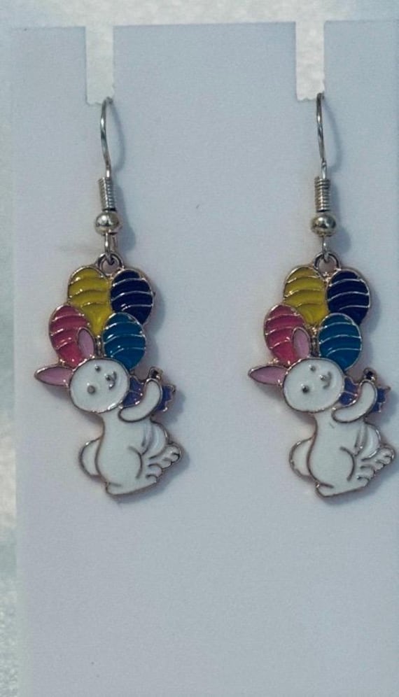 Easter Bunny Dangle Earrings.