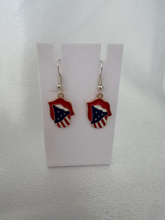 American Flag Lips Dangle Earrings