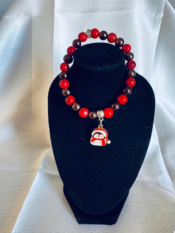 Penguin Christmas Charm Stretch Bracelet