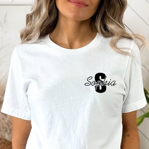 Camiseta personalizada con nombre para adultos y niños, camiseta con nombre e inicial, camiseta estampada personalizada, ropa para niños, regalo de cumpleaños y Navidad