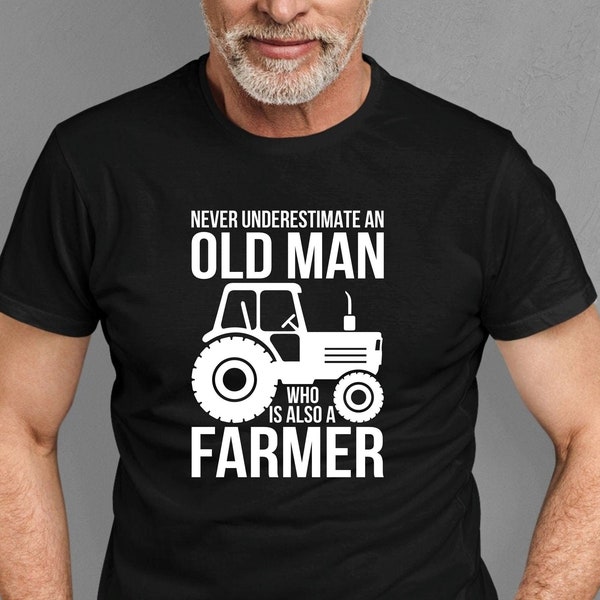 Nunca subestimes a un anciano que también es un granjero camiseta granjero divertido papá Tractor Navidad cumpleaños familia regalos Navidad regalo camisetas