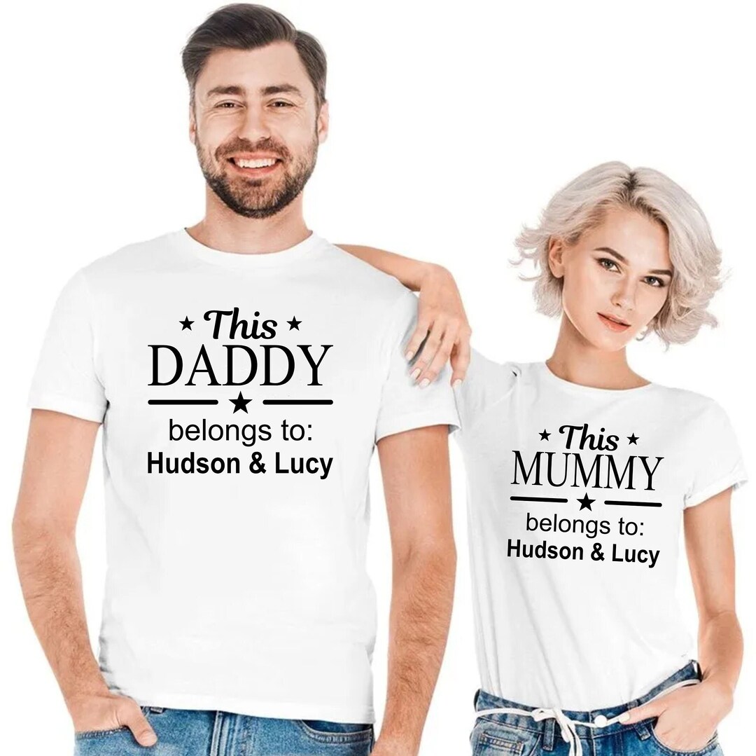 Dieser Mensch Gehört 2 - Personalisiertes Premium T-shirt main image 1
