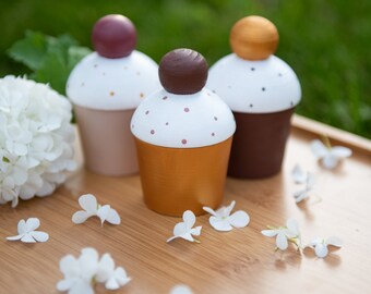 wooden cupcake toy