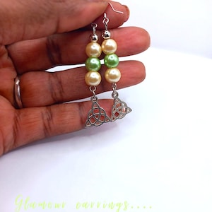 Sage green earrings dangle, Silver celtic earrings, Cream pearl drop earrings, Green Pearl earrings, Pearl jewellery for bridemaid, Mum gift