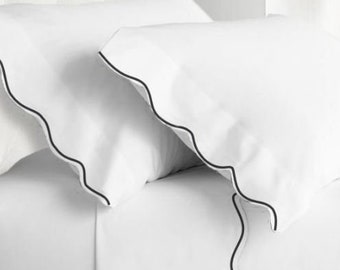 400 Thread Count White Cotton Sateen Sheet Set in Scalloped Embroidery Border