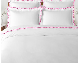 400 Thread Count White Cotton Sateen Hotel Stitch Duvet Cover in Different Scalloped Embroidery