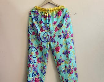 Sommarkläder för kvinnor, byxor i hippiestil