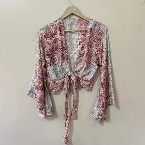 New Vintage Style Bell Sleeve Women Crop Tie Top and Tees