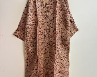Vintage Pure Silk Kimono Robe: Lightweight Beach Cover-Up