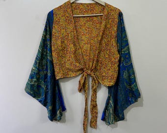 Indisches Vintage Seidenkrawatten Top: Bluse mit Glockenärmeln