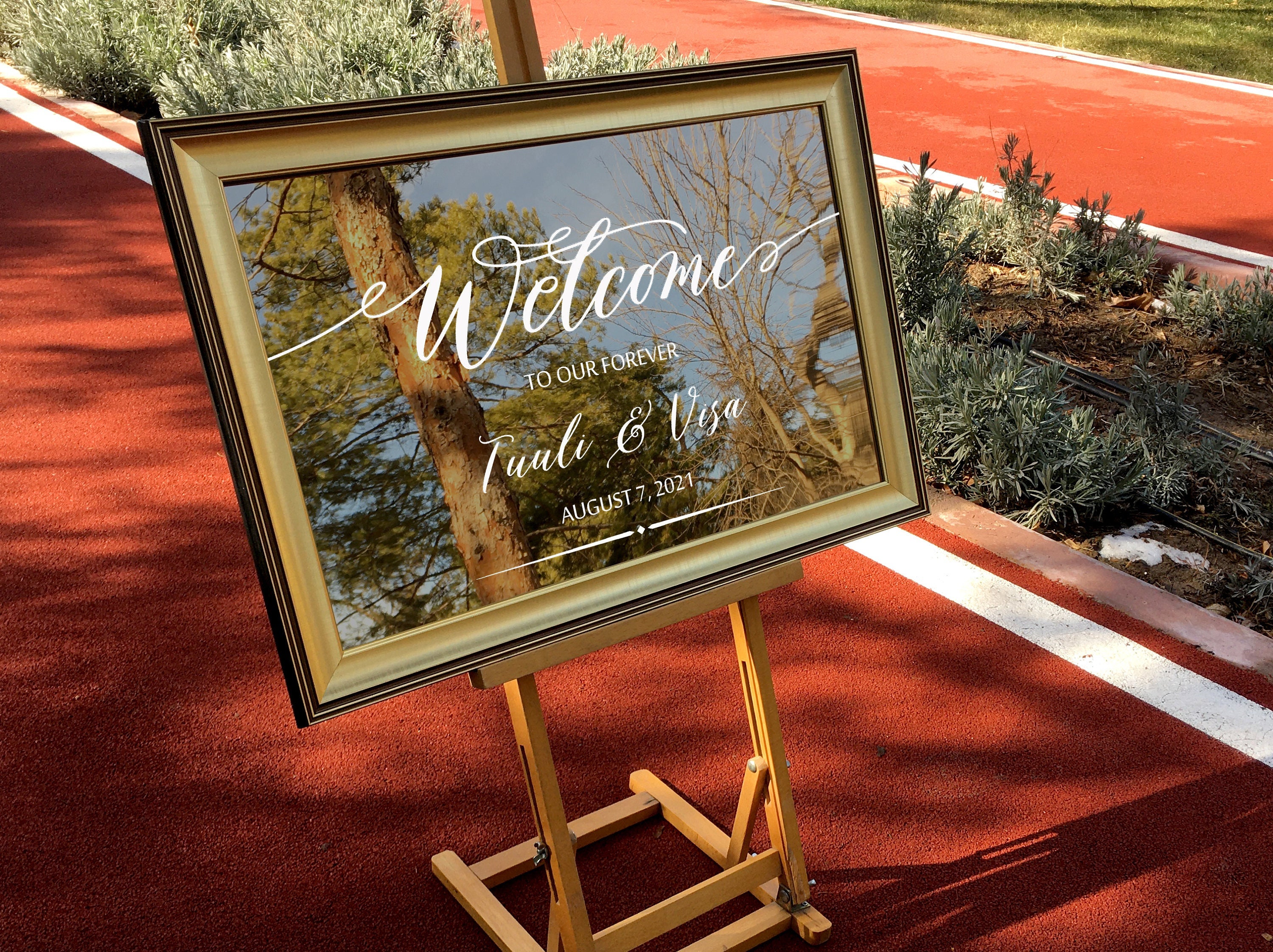 Mirrored Acrylic Personalized Welcome Wedding Sign | Custom Reception Signage | GOLD Acrylic Wedding Decor | Mirror Framed Signage