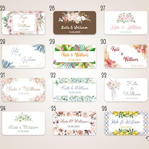 Op de afbeelding: Een set van 12 afdrukbare bruiloftsbedankjes met verschillende bloemenontwerpen. Elk kaartje heeft de tekst "Kate & William" en de datum "14.06.2025".