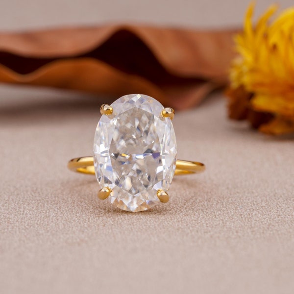 Anillo de compromiso de halo oculto Anillo de moissanite ovalado solitario de 12 quilates, anillo de compromiso de corte ovalado, anillo de halo oculto de diamante, anillo Haley bieber.