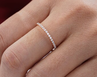 Small Half Eternity Ring, bridal ring, Moissanite Wedding Band, Moissanite Engagement Ring, Round moissanite ring, Bridal Ring