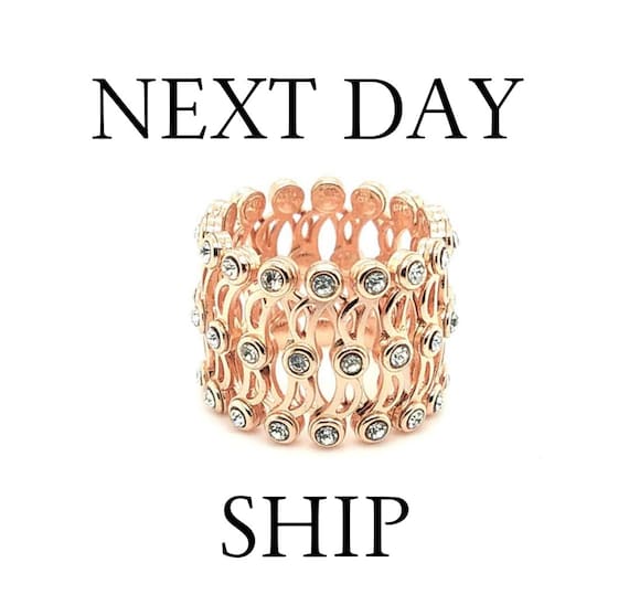 1pc 2 In 1 Magic Retractable Ring Bracelet Creative Stretchable Twist Folding  Ring Crystal Rhinestone Bracelets Women Jewelry Gift | SHEIN USA
