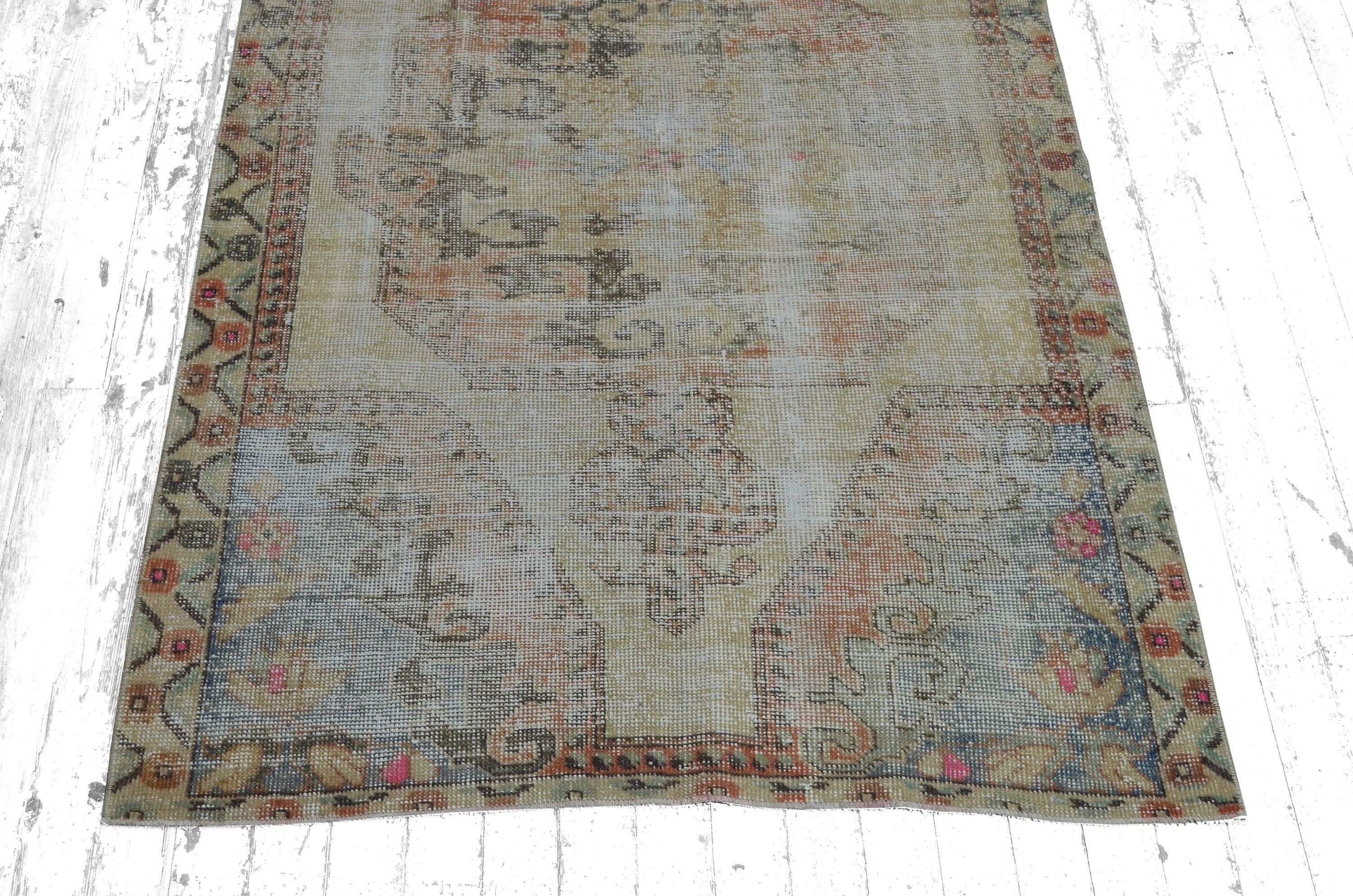 4.2x6.5 Ft, DISTRESSED VINTAGE RUG, Handmade Rug, Turkish Rug, Vintage Rug, Wool Rug, Oushak Rug, Small Rug, Area Rug, Kitchen Rug, Boho Rug - Etsy Canada 4.2x6.5 Ft, DISTRESSED VINTAGE RUG, Handmade Rug, Turkish Rug, Vintage Rug, Wool Rug, Oushak Rug, Small Rug, Area Rug, Kitchen Rug, Boho Rug - Etsy Canada